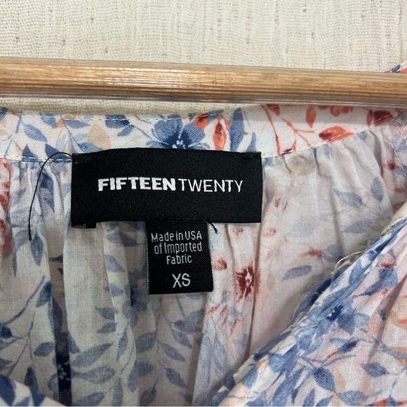 Fifteen Twenty Floral Short Puff Sleeve Button Up Peasant Top Size XS - Picture 7 of 9